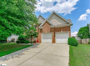 33 Ginger Gold Dr, Simpsonville, SC 29681