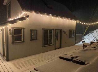 459 Shady Dell Ln, Crestline, CA 92325