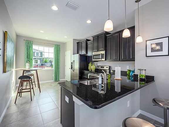 3rd image of 6404 Boxgrove Dr