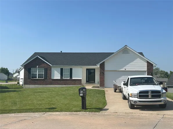 18 Glen Eagle Ct, Troy, MO 63379