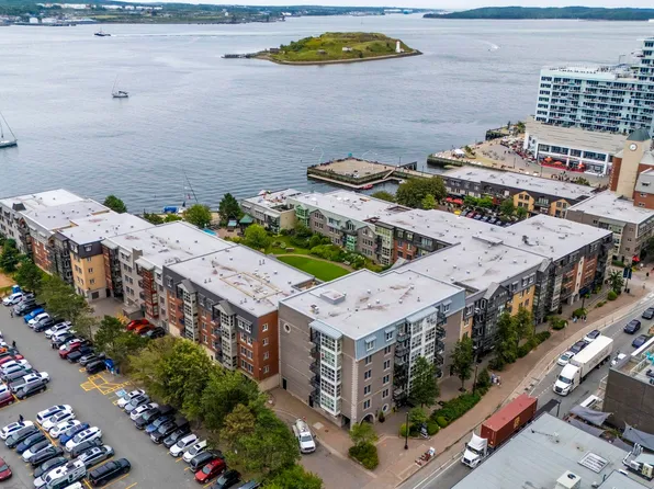 1479 Lower Water St #315, Halifax, NS B3J 3Z3