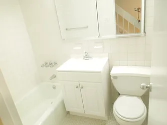 Rented by Ready Group