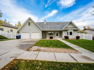 505 Park View Blvd, Sheridan, WY 82801