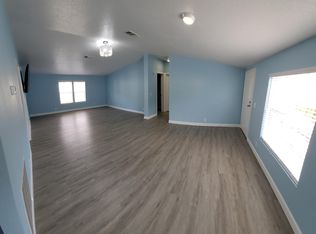 24 Holly Dr, Davenport, FL 33837