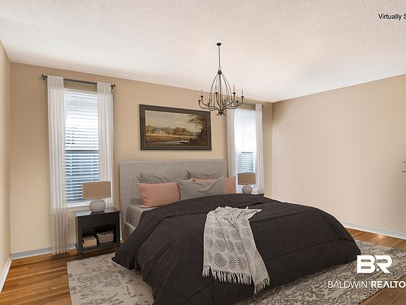 5th image of 11697 Balsam Ct