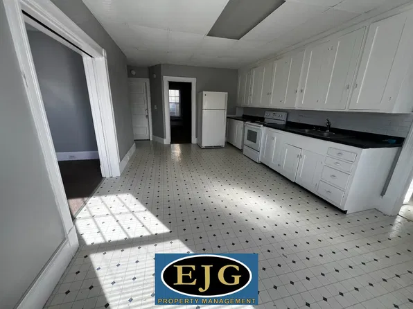 11 Reed St, Manchester, NH