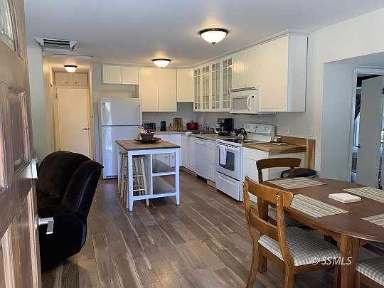 2nd image of 6220 Lynch Canyon Dr