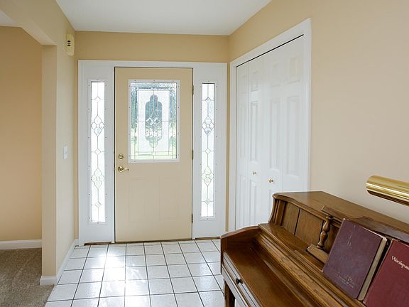 22080 canary ave-103