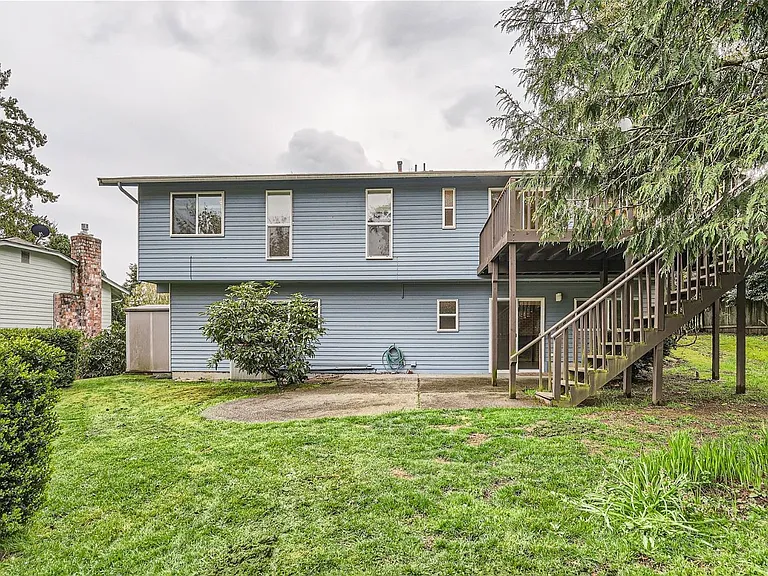 17308 NE 13th Pl — Photo 26