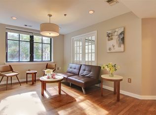 1320 Bloomfield St APT 3B, Hoboken, NJ 07030