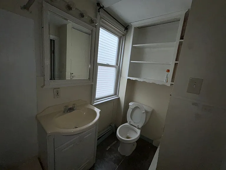 27 Passaic St — Photo 15
