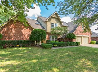 5605 E 103rd St, Tulsa, OK 74137