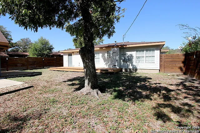64 Vaughan Pl — Photo 23