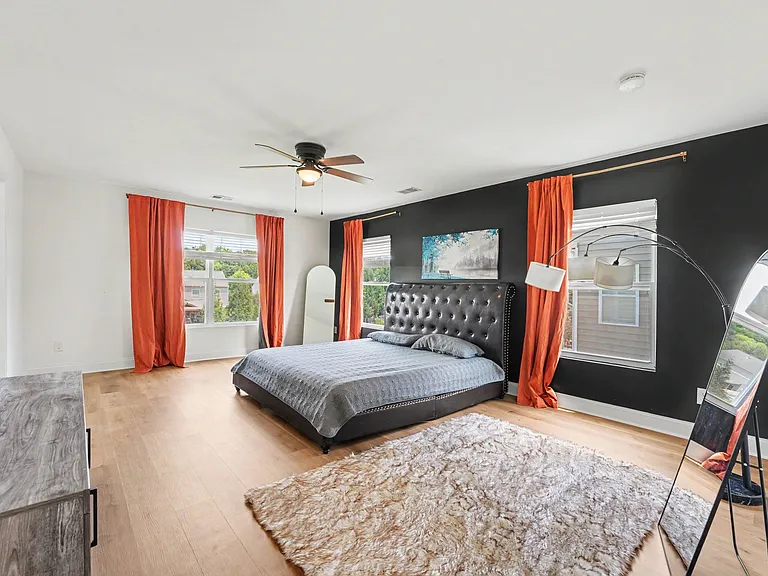 8312 Compton Acres Ln — Photo 11