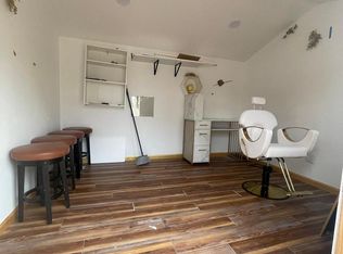 12123 Rambler Rd, Philadelphia, PA 19154