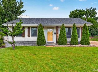 3853 Rainor Ct, Saint Louis, MO 63116
