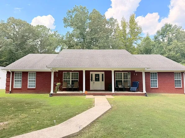 197 Adkins Ln, Lexington, TN 38351