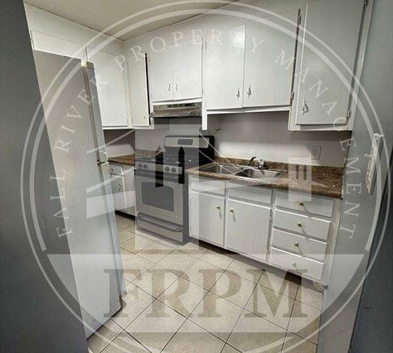 1st image of 59 Bullard St #1S