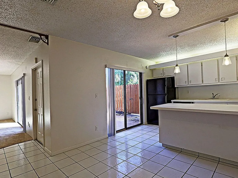 1556 Park Meadows Dr #1 — Photo 13