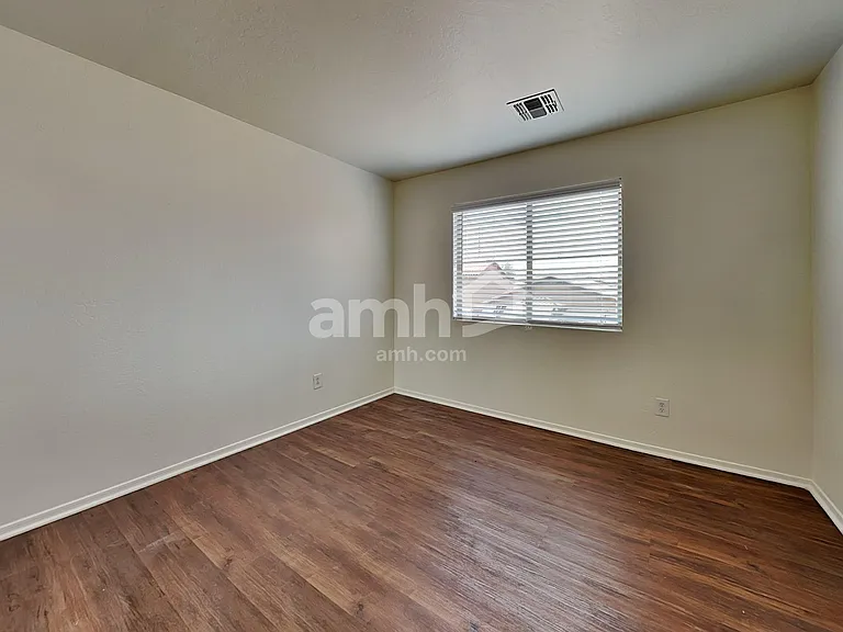 9815 W Riverside Ave — Photo 13