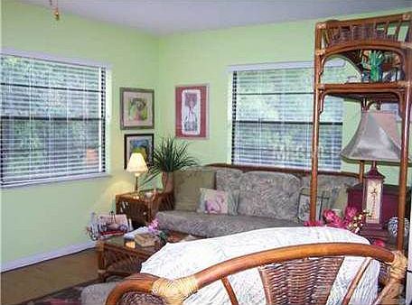 5th image of 2113 Hereford Dr