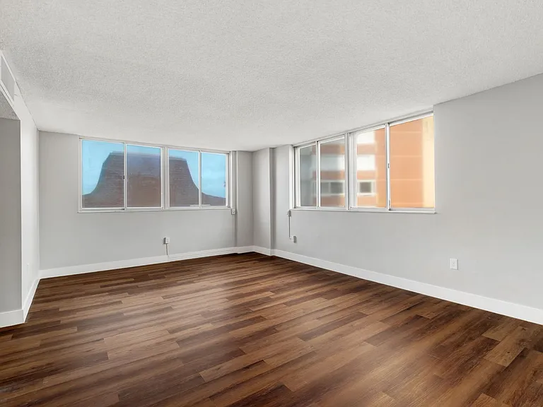 17920 Gulf Blvd #205 — Photo 23