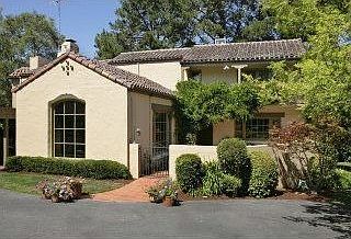 1st image of 816 W Santa Inez Ave