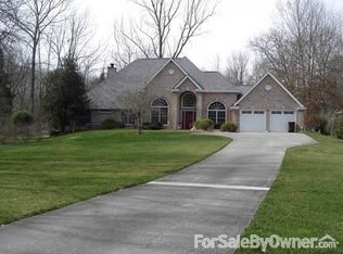 108 Bay Path Dr, Oak Ridge, TN 37830