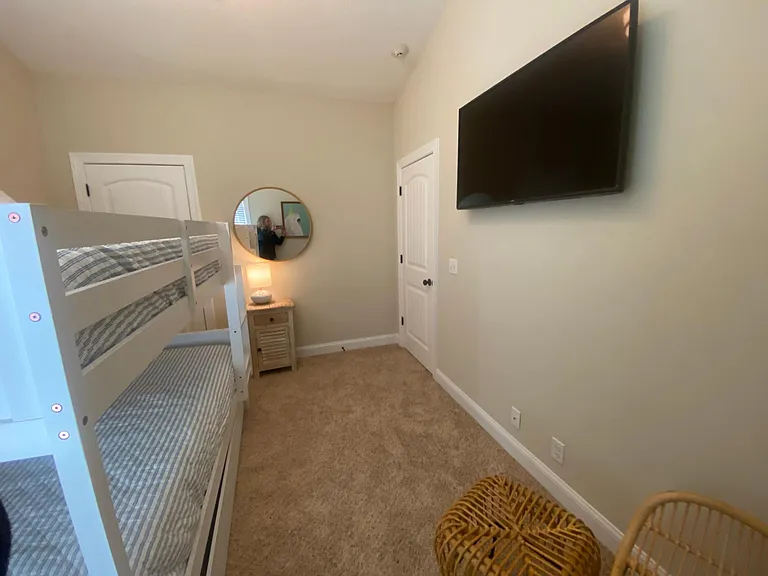 801 Mariners Cir — Photo 25