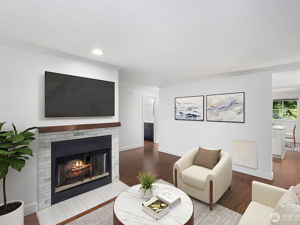 1st image of 3901 Fremont Avenue N #202