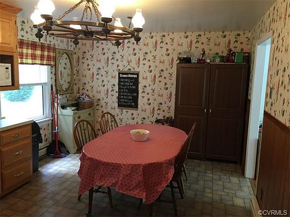 4th image of 11871 Charterhouse Dr