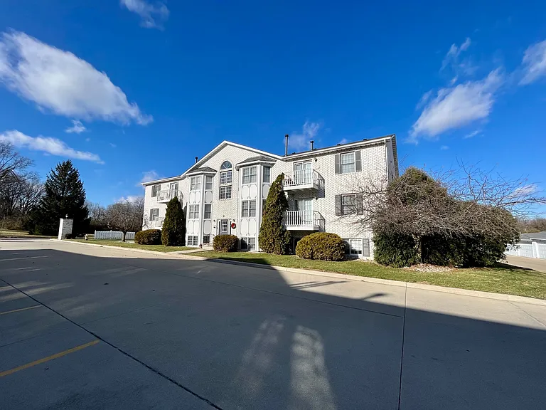 3 Stortz Dr — Photo 25