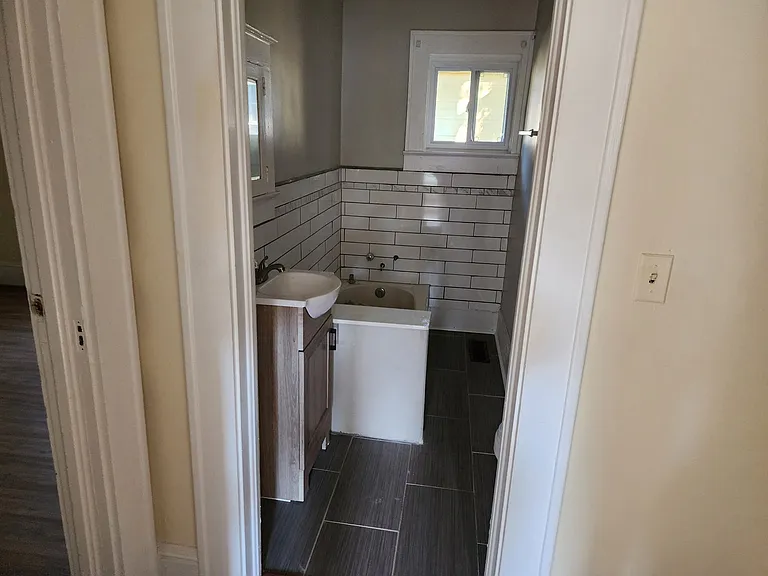 3109 Tuckaseegee Rd — Photo 10