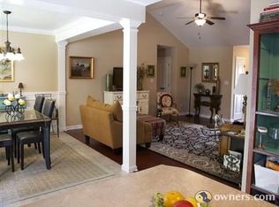6318 Northern Lights Dr, Charlestown, IN