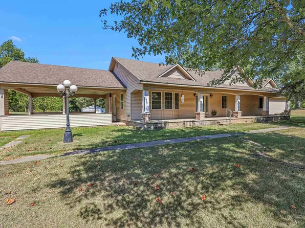 1906 Highway 70 W, Glenwood, AR 71943
