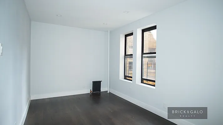 Rented by BRICK & GALO REALTY CORP | media 22