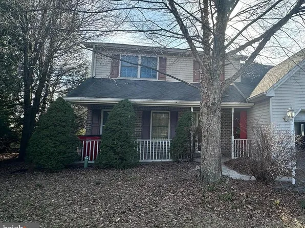 112 Milky Way, Shippensburg, PA 17257