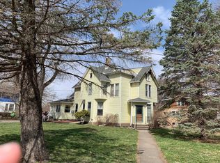 701 N Broadway St APT 101, Mount Pleasant, IA