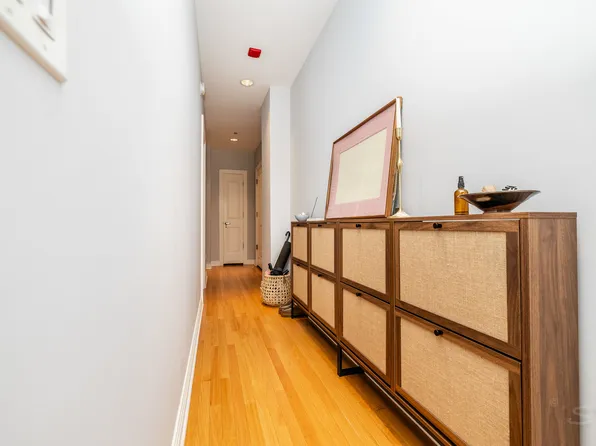 6 N Michigan Ave Unit 608, Chicago, IL 60602