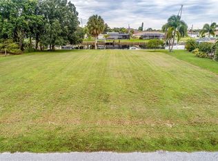 126 Colonial St SW, Pt Charlotte, FL 33952