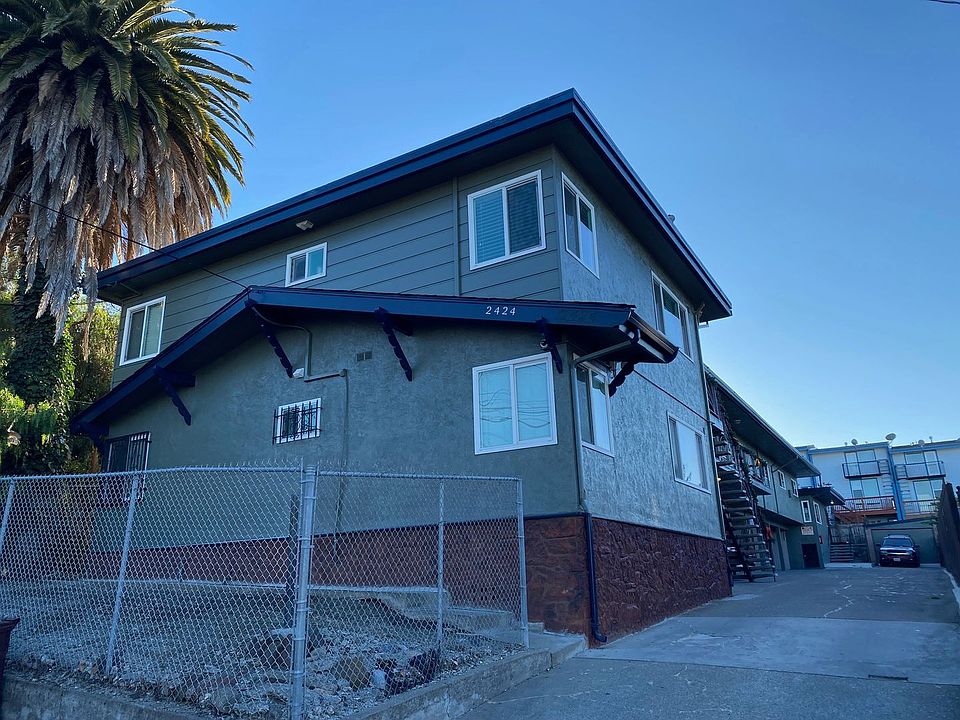 1st image of 2424 94th Ave APT 1