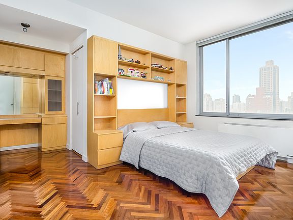 4th image of 360 E 88th St APT 27A