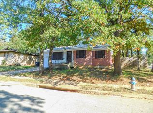 2119 Mercedes Rd, Denton, TX 76205