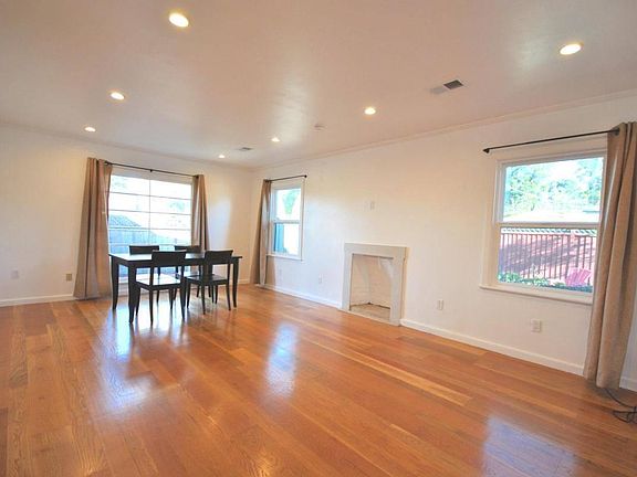 3rd image of 1550 Albemarle Way