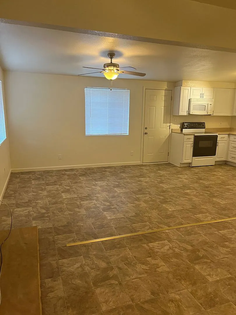 1 Bedroom / 1 Bath in Paulden — Photo 3