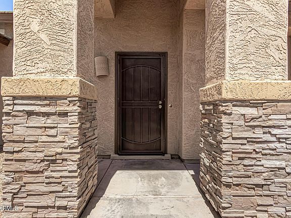 3rd image of 9142 W SALTER Drive