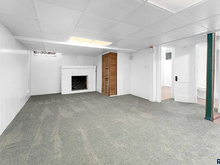 1817 S 5th Ave — Photo 14