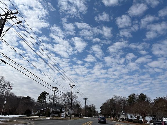 4th image of 2944 Middlebrook Dr