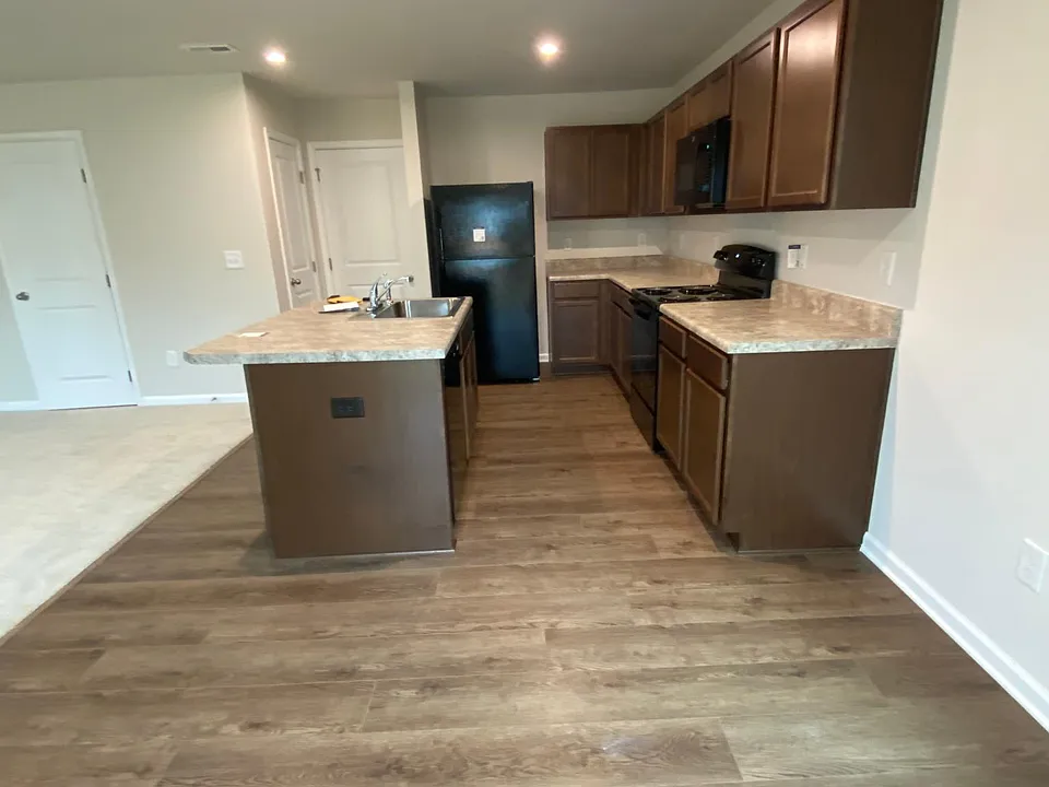 420 Harmony Hill Trl