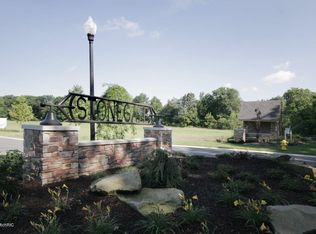131 Stone Gate Dr, Battle Creek, MI 49015